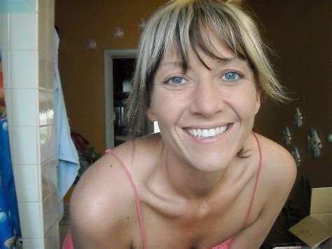 Freshlook Brilliant Blue -vs- Caribbean Aqua My Right Eye … Flickr ...