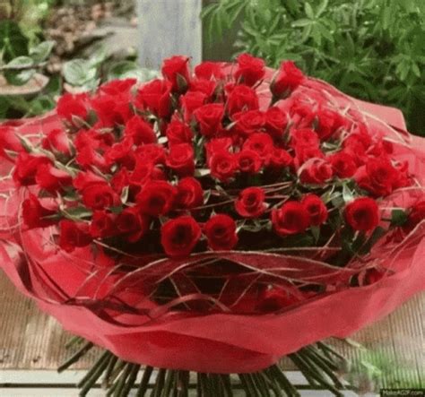 Bouquet Flowers GIF - Bouquet Flowers For You - Discover & Share GIFs