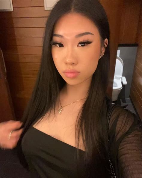 pin  echo sonis  asiankoreanjapanese baddies   pretty
