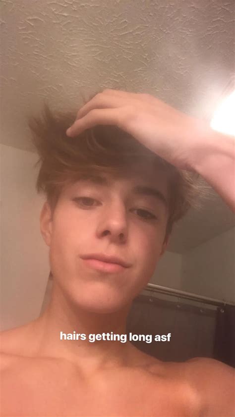 Aesthetic Cutest Tiktok Boys - Drawing