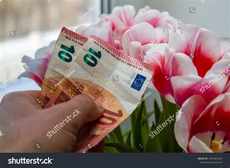 Money Flowers Flower Store Twenty Euros Stock Photo 1932402053 ...