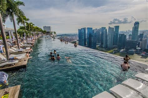 Infinity Pool, Marina Bay Sands, Singapore | Angled view of … | Flickr