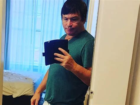 Jonah Falcon, detenido en aeropuertos por el tamaño de su pene: "Creían