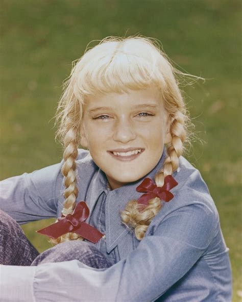 Susan Olsen In The Brady Bunch As Cindy Brady With Pig Tails 24X36