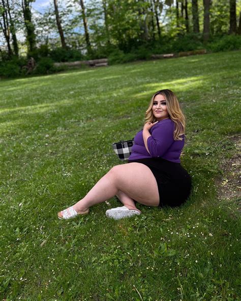 Anali Sanchez - Anali Sanchez added a new photo.