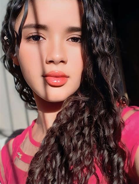 Quebrada - Ester muniz 1 : https://cdn.videy.co/Ks2GfeBU1.mp4 2: https