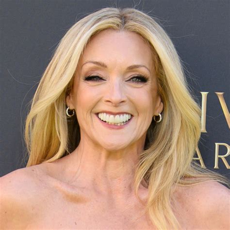jane krakowski net worth 3