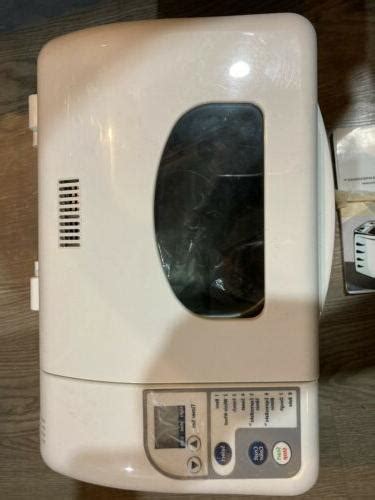 Oster Homemade Bread Maker Machine “Express-bake” Model 5834