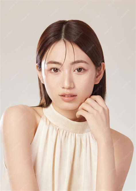 Premium Photo | Secrets to achieving a beautiful face naturally