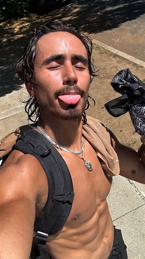 Alexis_Superfan's Shirtless Male Celebs: Michael Cimino shirtless IG