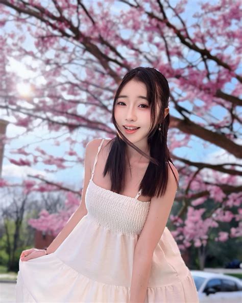 Lenaレナ💛 | 冬日暖陽🌞無腿版😆#sun #sunny #sunnyday #sunnydays #sunlight #light #