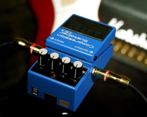 boss cs  compression sustainer compressor sustain noise gate effect