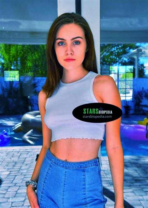 Freya Parker - Wiki, Bio, Age, Biography, Boyfriend, Photos & more