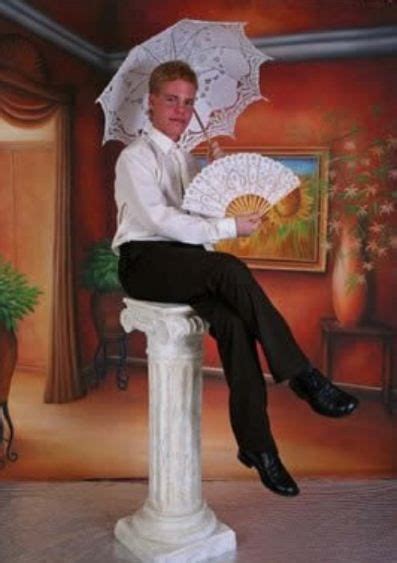 Worst senior photos ever – Artofit