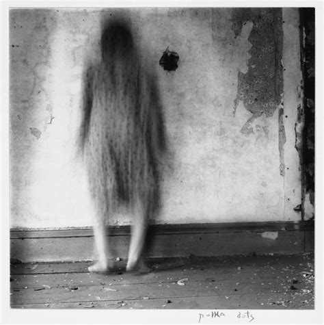 Francesca Woodman: reivindicación de la conciencia del cuerpo femenino ...