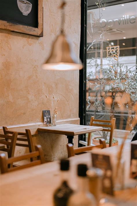 The Coffee Culture in Phnom Penh: Discovering Café Bleu Nuit and Local