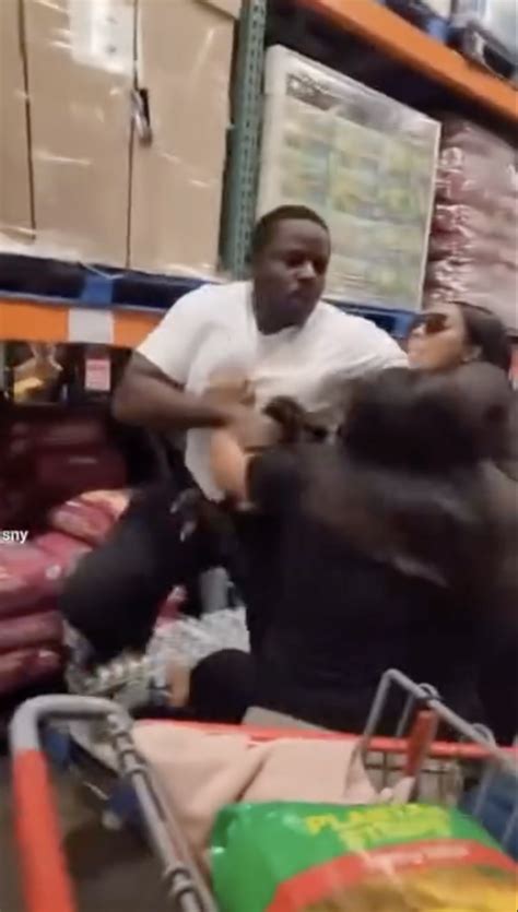 Couples are fighting over the halfway point between 2 places for lunch 2