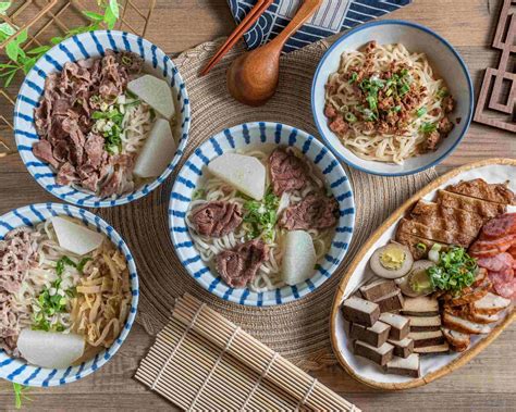 藝文商圈 小巷子清燉牛肉麵同德店菜單與外送 | 桃園 | 菜單與價格 | Uber Eats