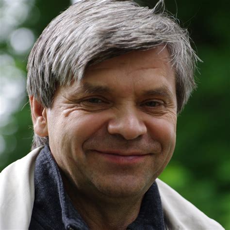 Viktor Stolyarov - YouTube