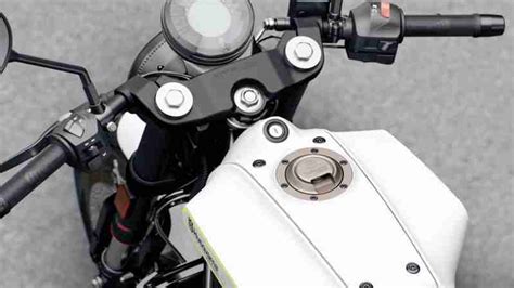 The Husqvarna Vitpilen 401 and Svartpilen 401 that will come to India ...