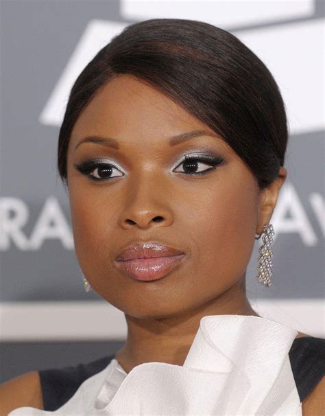 Download Jennifer Hudson At 2009 Grammys Wallpaper | Wallpapers.com