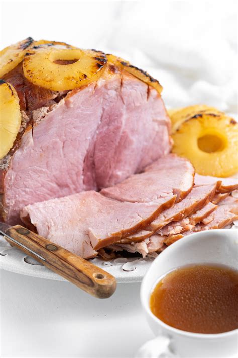 Baked Ham with Pineapple - Recipes For Holidays