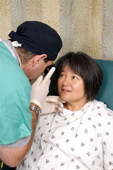 Foto gratis: occhio, esame, medico, oftalmoscopio