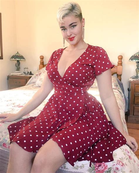 34.5k Likes, 406 Comments - Stefania Ferrario (@stefania_model) on ...
