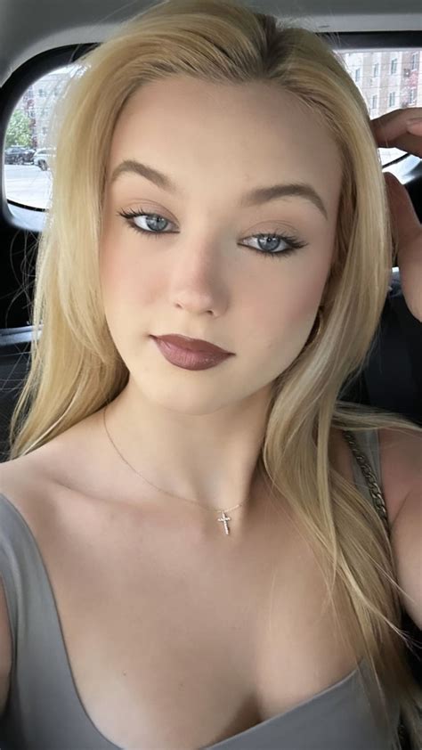 CHLOE ROSE ROBERTSON – Instagram Photos 06/07/202 – HawtCelebs