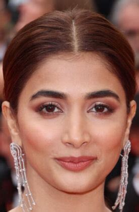 Пуджа Хегде (Pooja Hegde): фильмы, биография, семья, фильмография ...