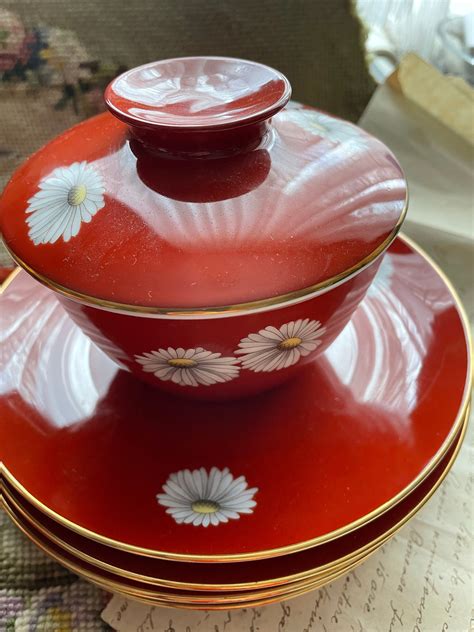 Antique 1920s Noritake Nippon Toki Kaisha Red Daisy Chrysanthemum Tea