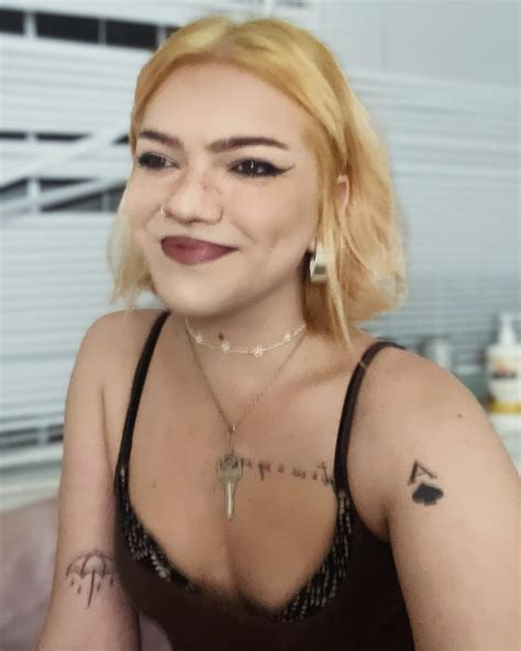 demi austin looney (@demixaustin) • Instagram photos and videos