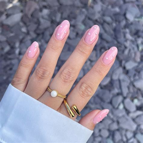 simple-nails 1 - Fab Mood | Wedding Color, Haircuts & Hairstyles ...