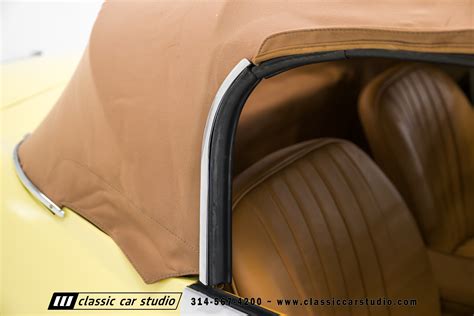 1966 Jaguar XKE Series I 4.2 Roadster | Classic Car Studio