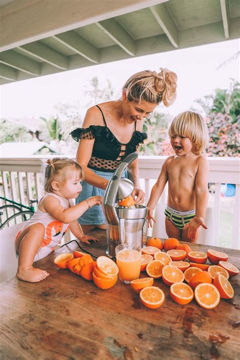De 25+ bedste idéer til Naturist family på Pinterest