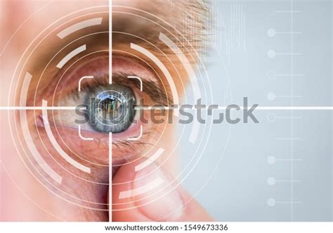 304 Robot Eye Surgery Images, Stock Photos, 3D objects, & Vectors ...