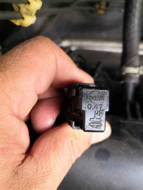 Конденсатор катушки зажигания — Nissan Serena Mk II (C24), 2 л., 2002 ...