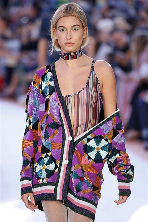 Nip : r/Hailey_Baldwin