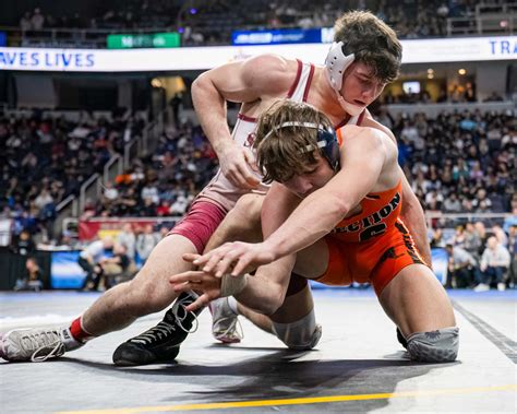 Thirteen Section II wrestlers advance to semifinals at state event