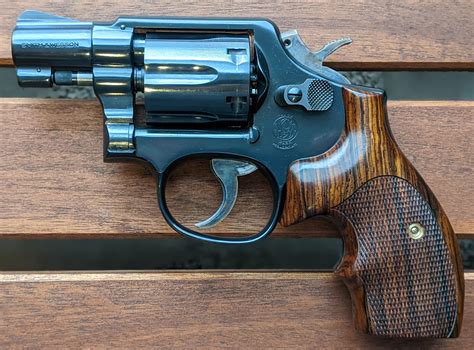 Six shot snub nose 38 : r/Revolvers