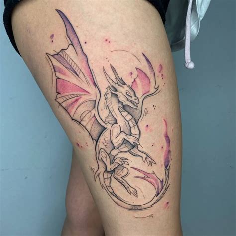 Тату дракон🐉💞 | Тату на бедре, Татуировка с драконом, Большая татуировка