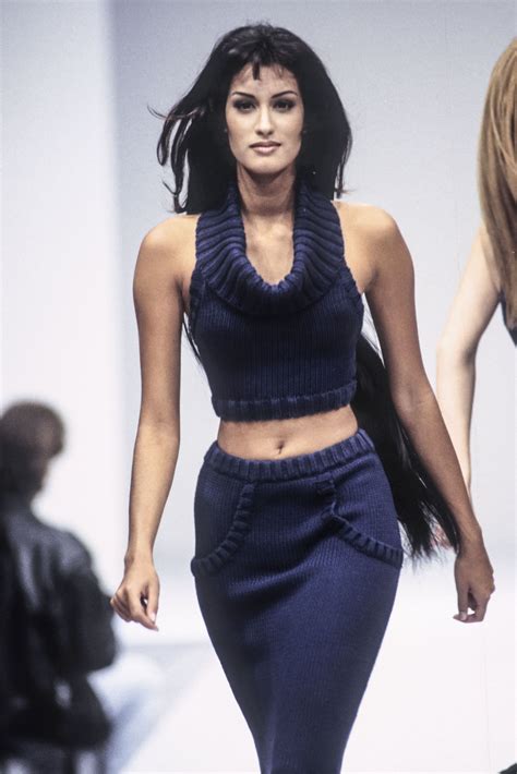Yasmeen Ghauri / Gaetano Navarra - Spring Summer 1993 | 90s runway
