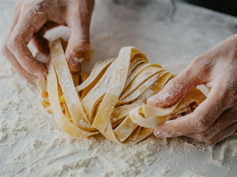 16 Dough Varieties for Beginners to Master in 2024