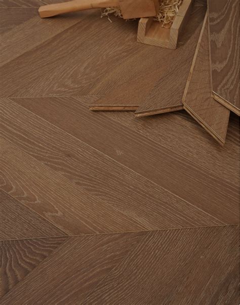 20" Smoked Grey Oak EV15 - 510x90x14 Smoked Grey French Chevron