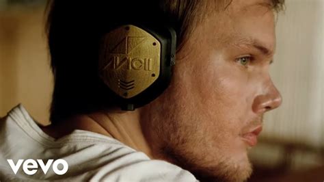 Avicii - Feeling good - Текст и превод на песента