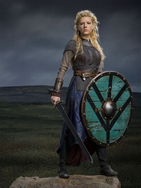Vikings Season 2 Lagertha official picture - Vikings (TV Series) Photo ...