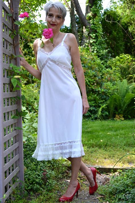 Flouncy 1950's White Slip Dress. Vintage Lingerie. Chiffon and Lace