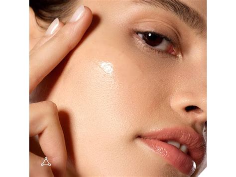 Allies of Skin The One SPF 50 Invisible Sunscreen Gel | LovelySkin