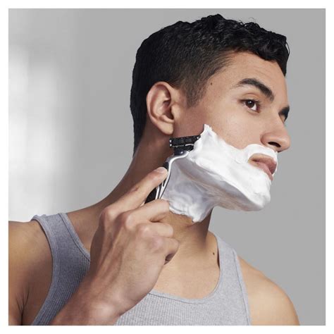 Бритвенный станок GIllette Mach3 купить в официальном магазине Gillette