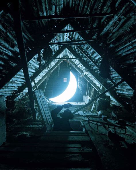 Leonid Tishkov With His Private Moon Part I – LOFTEK
